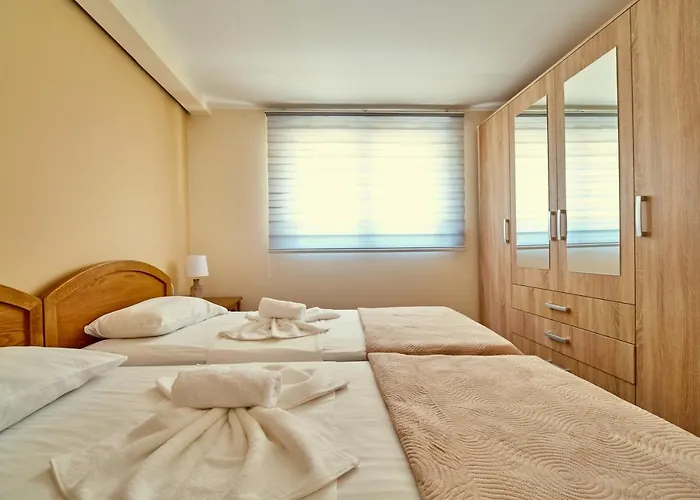 Veronica Hotel